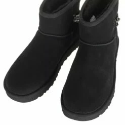 Ugg W Classic Mini Chains Black Bottes D'hiver -Pas Cher Fashionette Magasin A0167583 UGG position 4