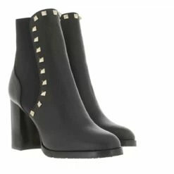 Valentino Garavani Rockstud Ankle Boots 90 Leather Black Bottine