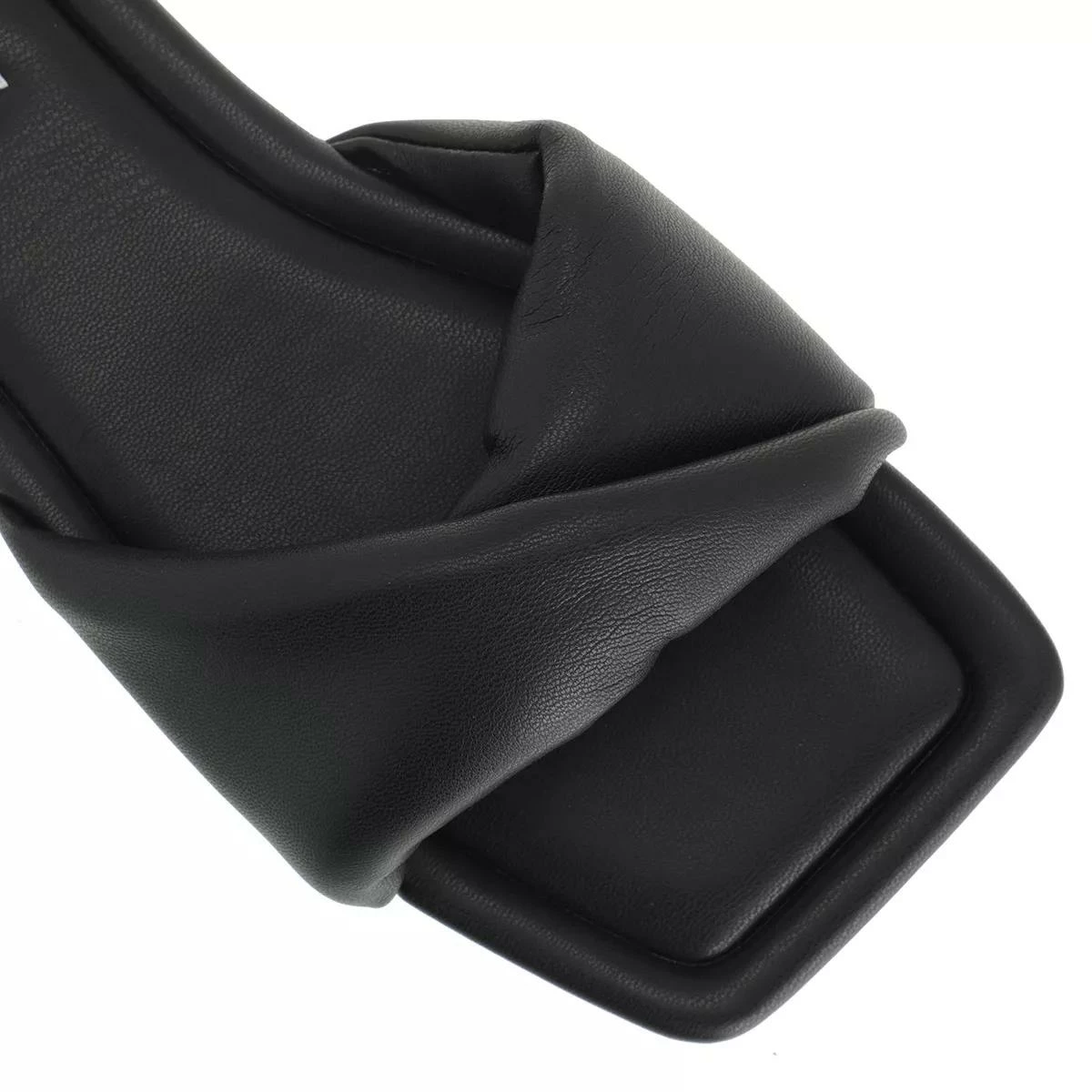 Steve Madden Nebular Sandal Black Claquette 4 Steve Madden Nebular Sandal Black Claquette – Image 2