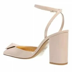 Valentino Garavani One Stud Ankle Strap Pumps Powder Escarpin 9 Valentino Garavani One Stud Ankle Strap Pumps Powder Escarpin -Pas Cher Fashionette Magasin A0218557