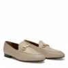 Isabel Bernard Vendôme Fleur Calfskin Leather Loafers Taupe Mocassin 1 Isabel Bernard Vendôme Fleur Calfskin Leather Loafers Taupe Mocassin -Pas Cher Fashionette Magasin A0218731 PACKSHOT FRONT