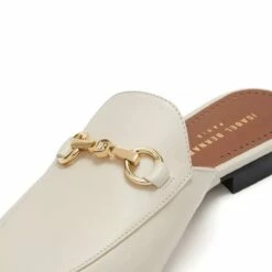 Isabel Bernard Vendôme Fleur Calfskin Leather Slipper Loafers Beige Mule 10 Isabel Bernard Vendôme Fleur Calfskin Leather Slipper Loafers Beige Mule -Pas Cher Fashionette Magasin A0218732 PACKSHOT DETAIL