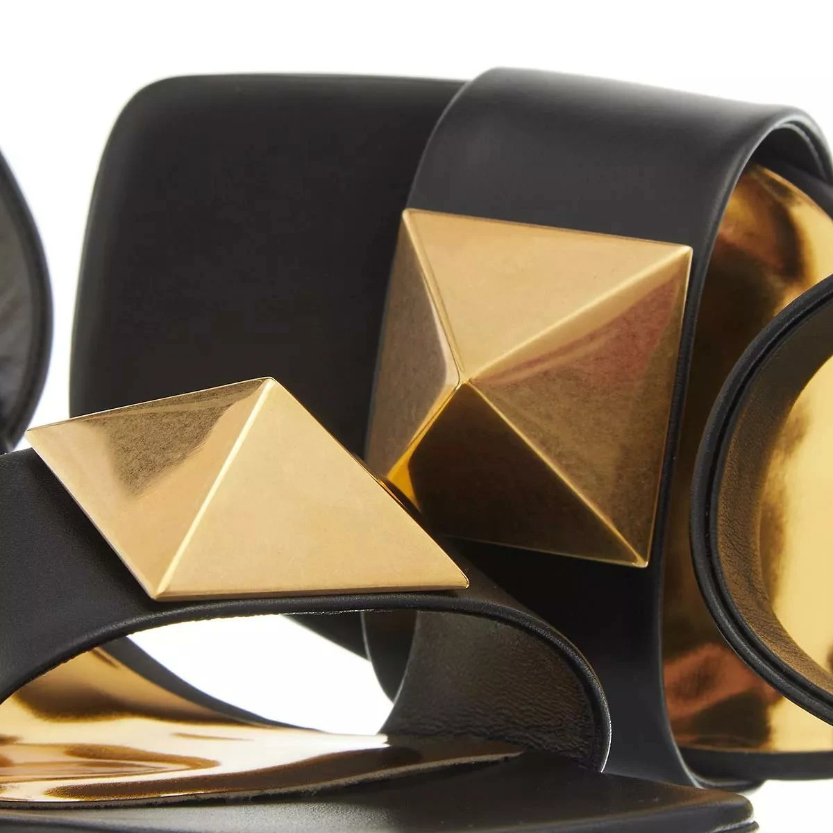 Valentino Garavani One Stud 60 Leather Sandals Black Sandale à Lanières 5 Valentino Garavani One Stud 60 Leather Sandals Black Sandale à Lanières – Image 3