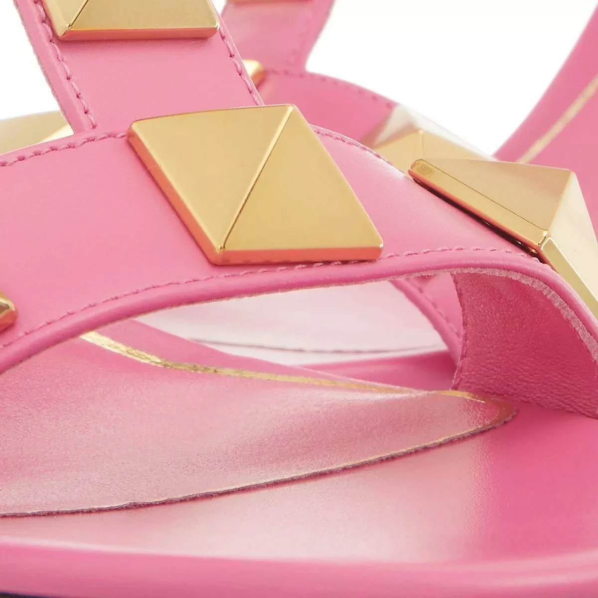 Valentino Garavani Roman Stud Women Leather Pink/Feminine Sandale 5 Valentino Garavani Roman Stud Women Leather Pink/Feminine Sandale – Image 3
