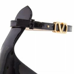 Valentino Garavani Tan Go Logo Plaque Square Toe Pumps Black Escarpin 10 Valentino Garavani Tan Go Logo Plaque Square Toe Pumps Black Escarpin -Pas Cher Fashionette Magasin A0218893 7