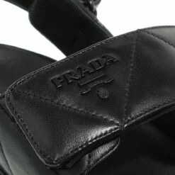 Prada Sandal Leather Black Sandale -Pas Cher Fashionette Magasin A0219592 PACKSHOT DETAIL