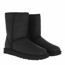 Ugg W Classic Short Leather Black Bottes D'hiver