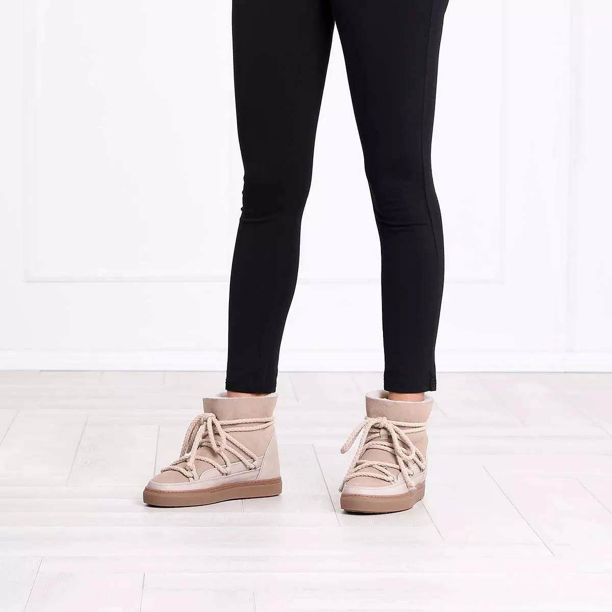 Inuikii Classic Beige Bottes D'hiver 4 Inuikii Classic Beige Bottes D'hiver – Image 2