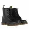 Dr. Martens 8 Eye Boot Black Smooth Bottes à Lacets