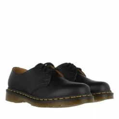 Dr. Martens 3 Eye Shoe Black Smooth Chaussures à Lacets