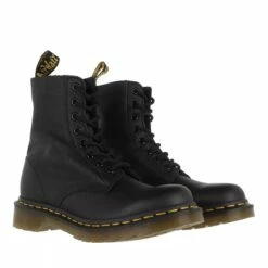 Dr. Martens 8 Eye Boot Black Virginia Bottes à Lacets
