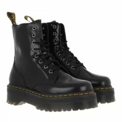 Dr. Martens 8 Eye Boot Black Polished Smooth Bottes à Lacets