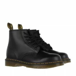 Dr. Martens 6 Eye Boot Black Smooth Bottes à Lacets